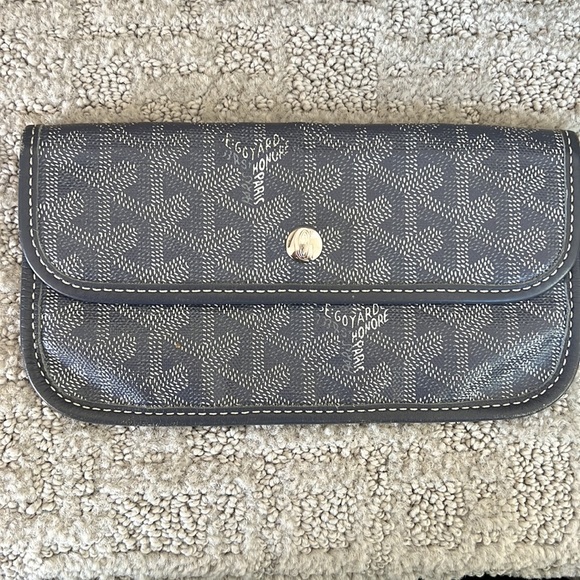 Goyard Saint Louis PM Tote - Grey 100% Authentic - Picture 7 of 10